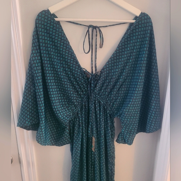 Kimono Style Dress - Picture 10 of 13